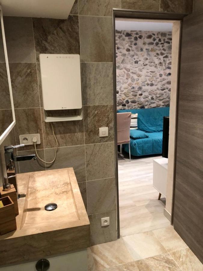 Vieil Antibes, Ravissant 2P Avec Petite Terrasse Apartman Kültér fotó